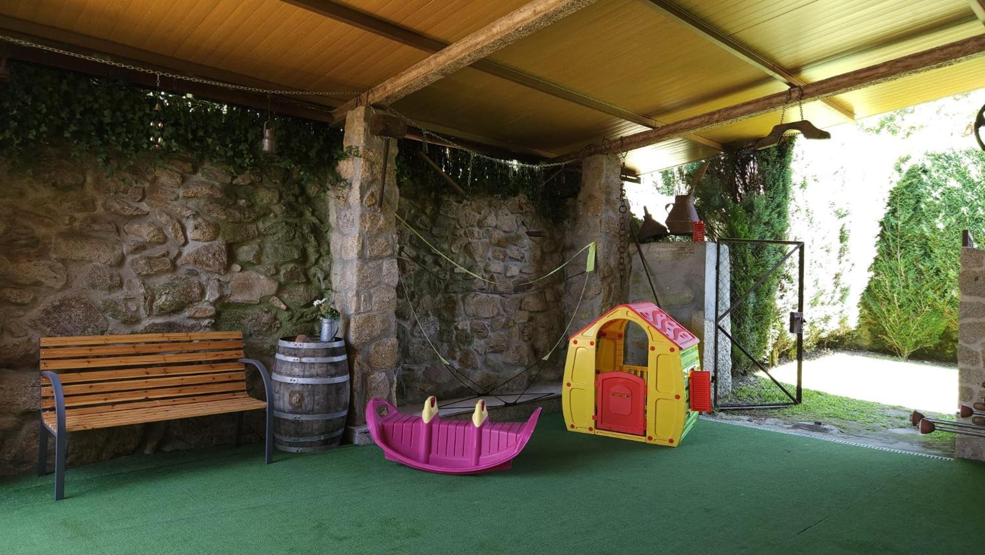 Casa Rural O Carballo Da Pedra La Caniza 外观 照片